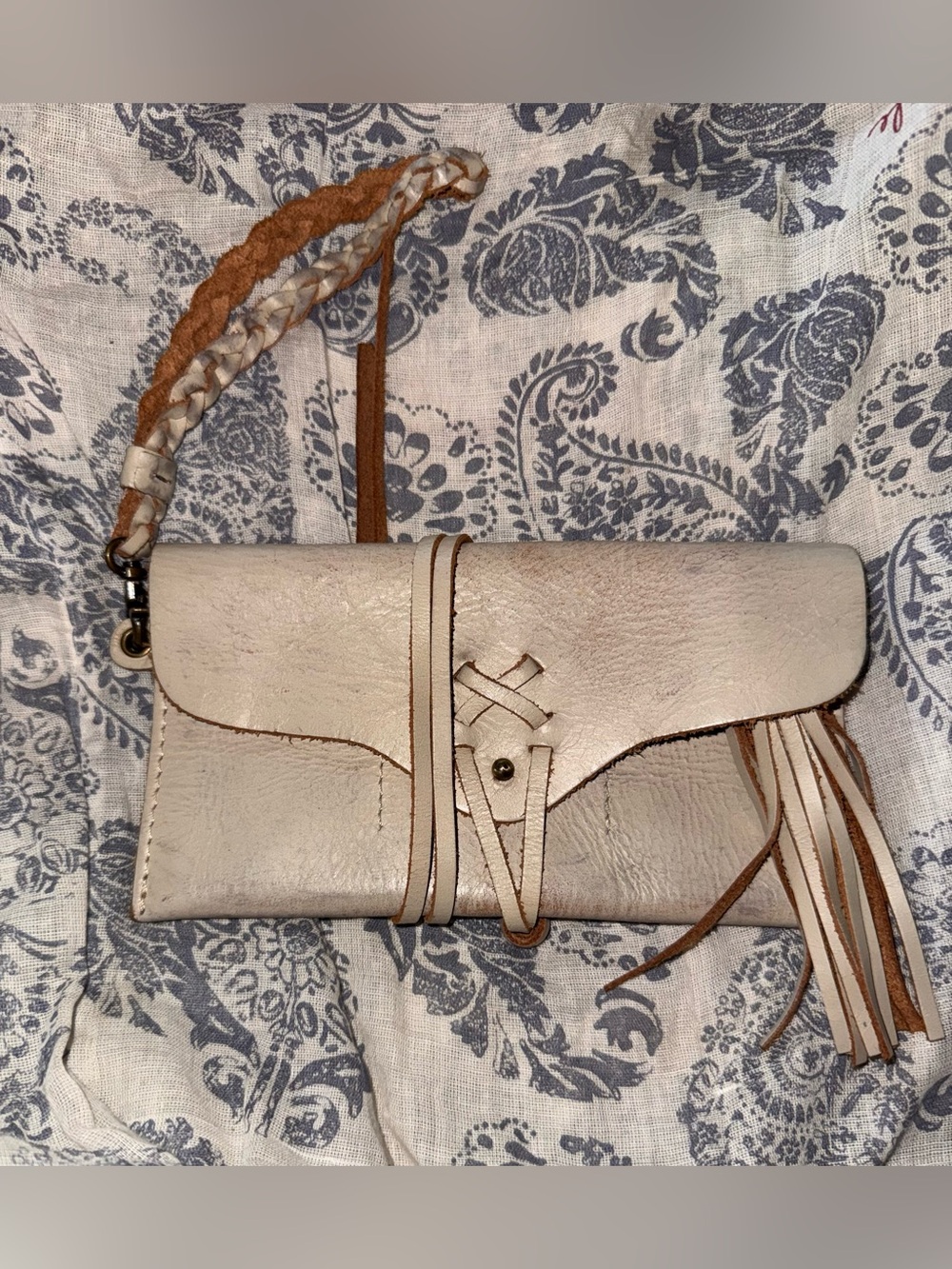 Vintage Free People Distressed Wallet / Wristlet Buffalo Leather